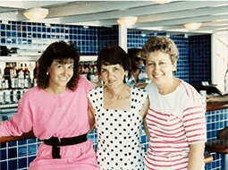 People celebrating at 4Rivers event